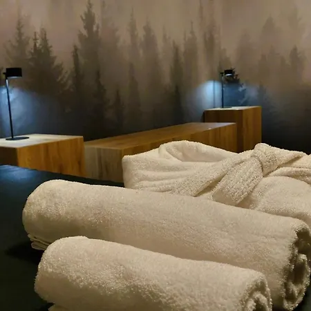 아파트 Tempfer & With New Wellness