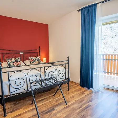 Tempfer & With New Wellness * Ratece