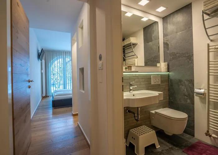 Tempfer & With New Wellness Apartma *